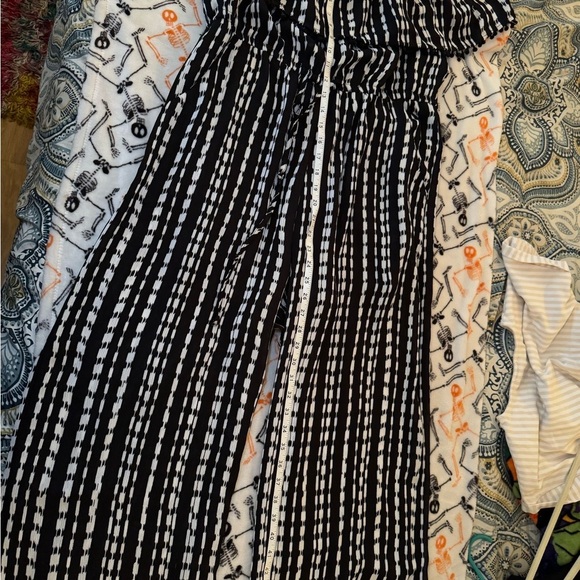 A.U.W Black and White Striped Off-Shoulder Dress - Picture 7 of 7